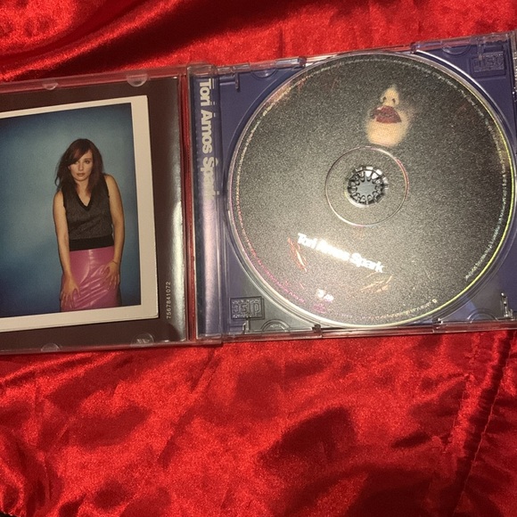Tori Amos Limited Edition Cd 💿 - Picture 3 of 3